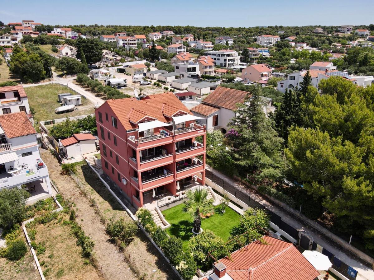 Sanmarino Apartment
