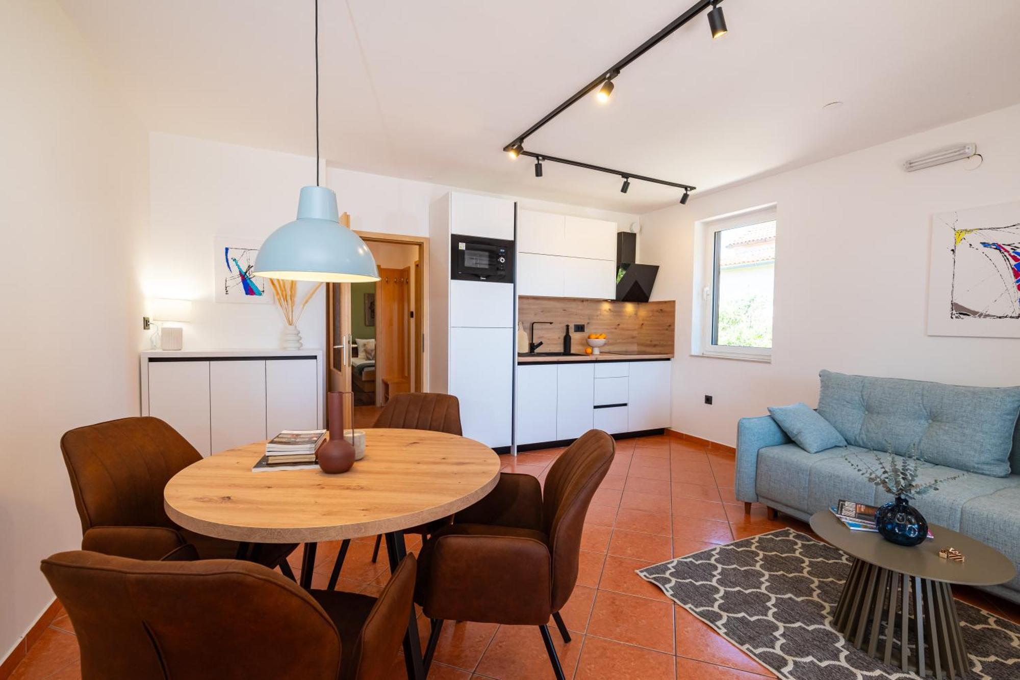 Apartment Sanmarino *